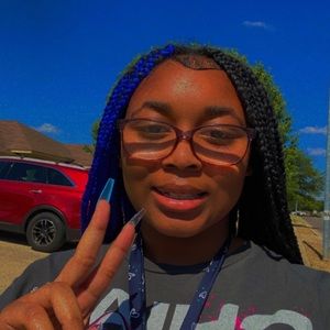 Meet your Posher, Torryanna